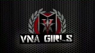 Hot Lesbians Vicky Vette, Sunny Lane And Jenna Foxx Play With A Dildo!